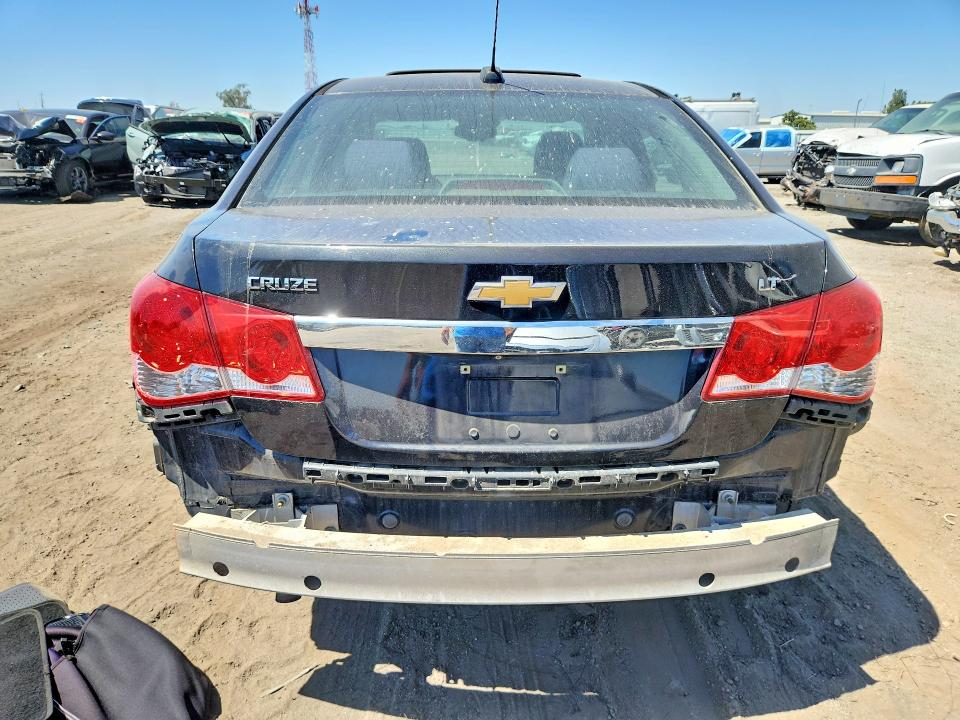 55837206 :رقم المزاد ، 1G1PE5SB2G7156904 vin ، 2016 Chevrolet Cruze Limited مزاد بيع