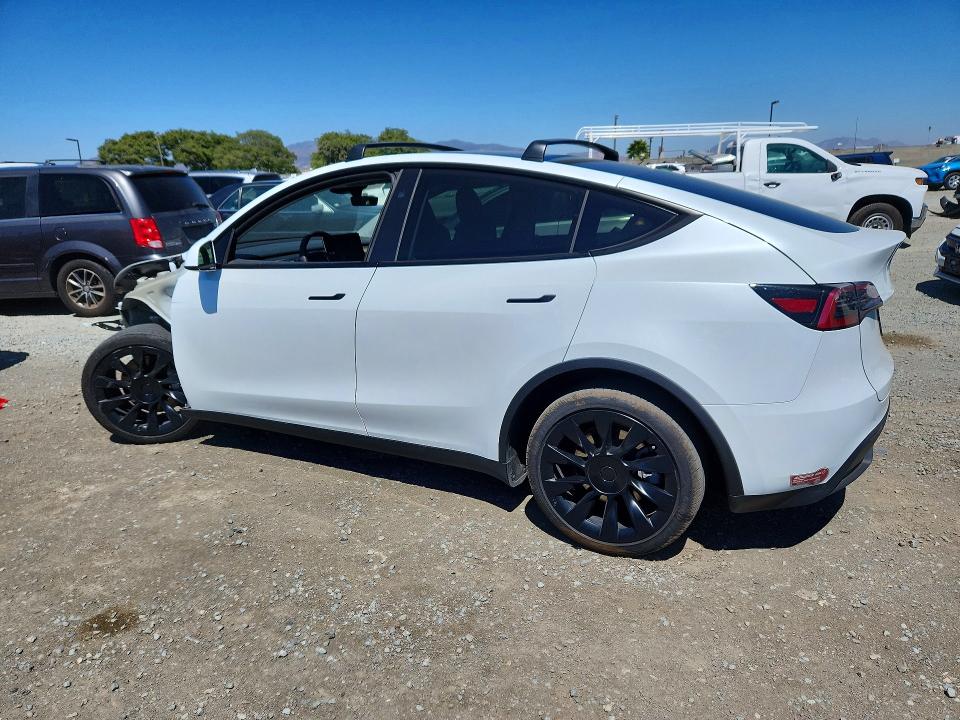 58393476 :رقم المزاد ، 7SAYGDEEXRA268319 vin ، 2024 Tesla Model Y مزاد بيع