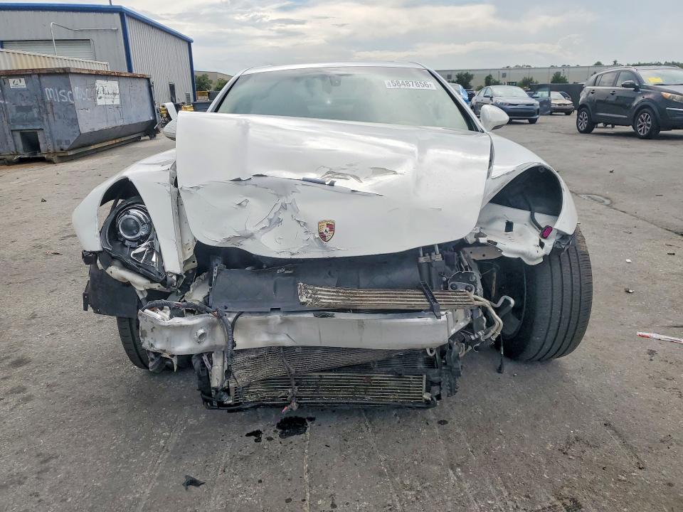 58487856 :رقم المزاد ، WP0AB2A78BL060874 vin ، 2011 Porsche Panamera مزاد بيع