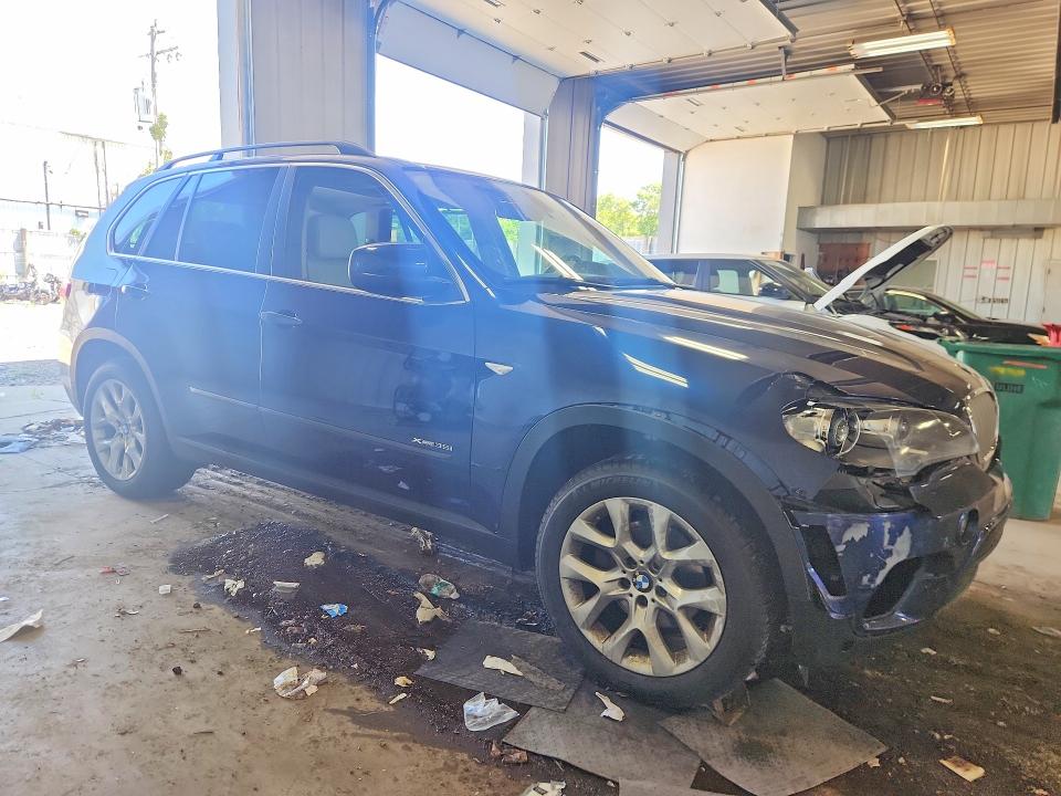 Продаж на аукціоні авто 2013 Bmw X5, vin: 5UXZV4C57D0E00670, номер лоту: 57462446