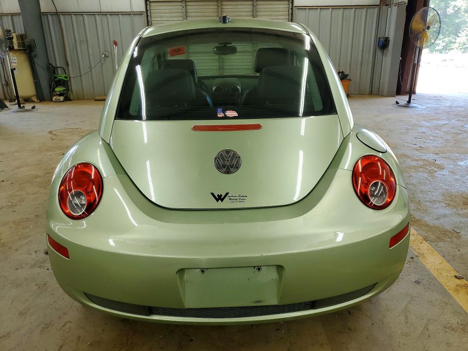 56995246 :رقم المزاد ، 3VWRW31C76M411320 vin ، 2006 Volkswagen New Beetle مزاد بيع