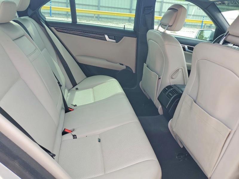 57894356 :رقم المزاد ، WDDGF4HBXEA957897 vin ، 2014 Mercedes-benz C مزاد بيع