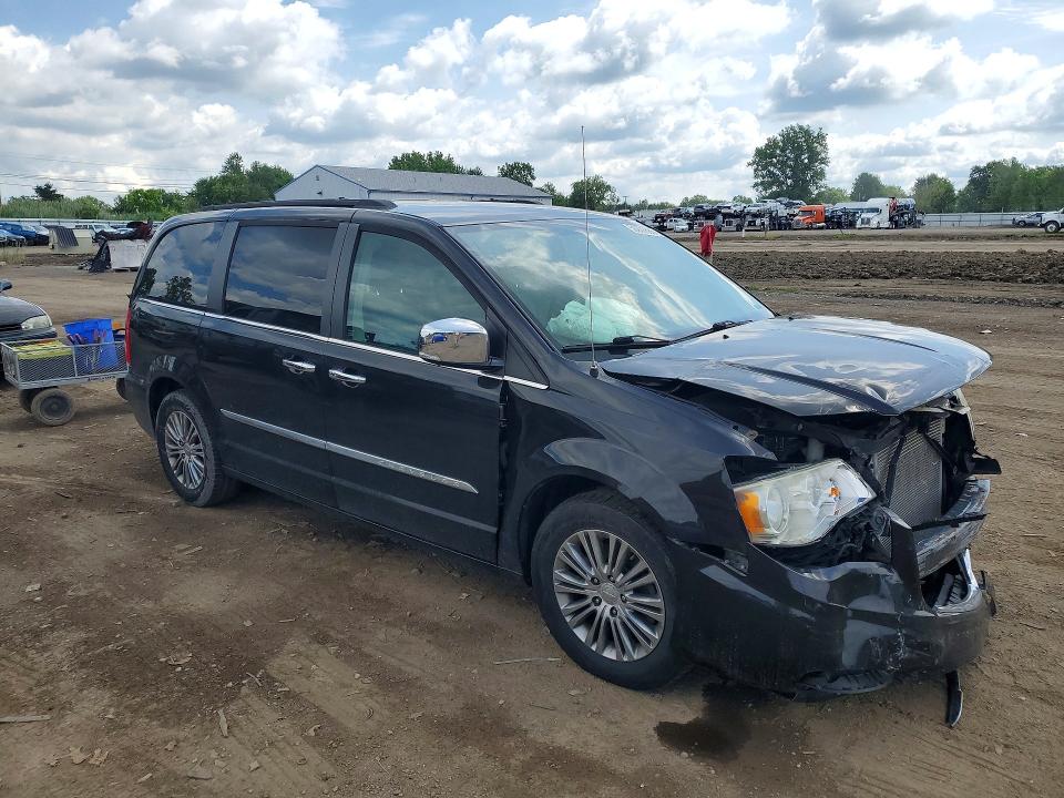 58972666 :رقم المزاد ، 2C4RC1CG3ER251637 vin ، 2014 Chrysler Town & Country مزاد بيع