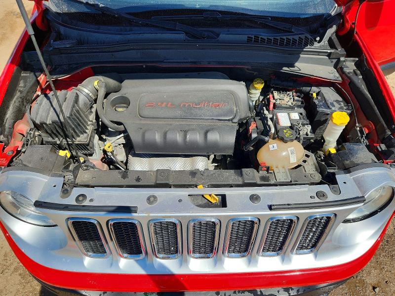 2015 Jeep Renegade მანქანა იყიდება აუქციონზე, vin: ZACCJBDT4FPC00070, აუქციონის ნომერი: 55904666
