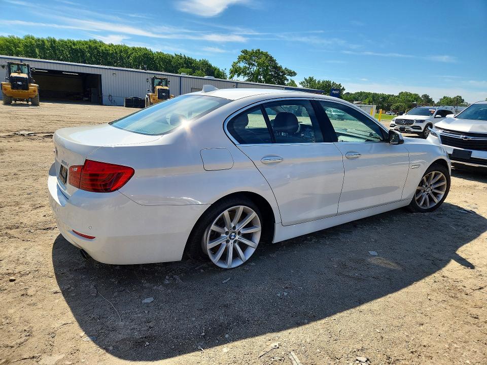 2014 Bmw 535 მანქანა იყიდება აუქციონზე, vin: WBA5B3C54ED536665, აუქციონის ნომერი: 57952396