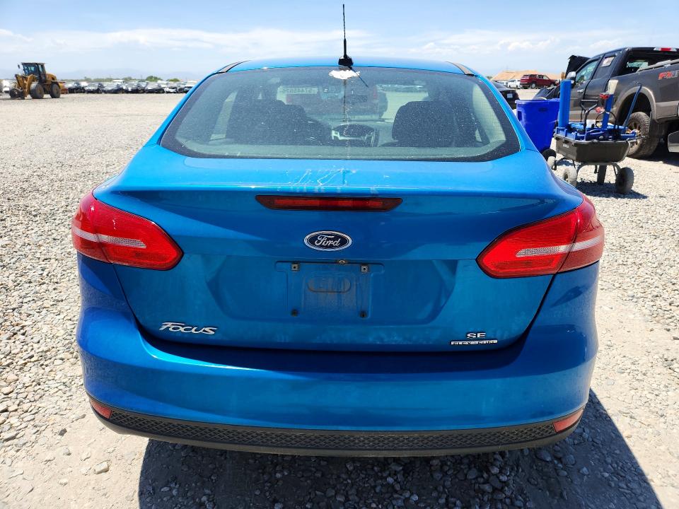 57445526 :رقم المزاد ، 1FADP3F24FL312956 vin ، 2015 Ford Focus مزاد بيع
