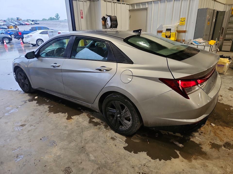 2021 Hyundai Elantra მანქანა იყიდება აუქციონზე, vin: 5NPLM4AG4MH046332, აუქციონის ნომერი: 55437706