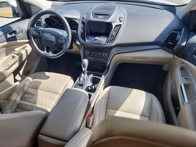 85453985 :رقم المزاد ، 1FMCU9HD4JUA72659 vin ، 2018 Ford Escape مزاد بيع