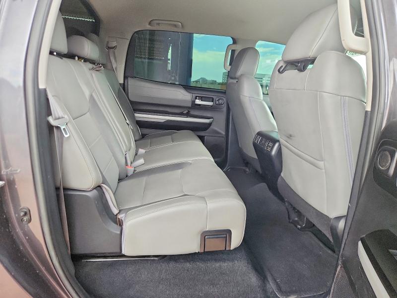 56526306 :رقم المزاد ، 5TFHY5F14KX804093 vin ، 2019 Toyota Tundra مزاد بيع
