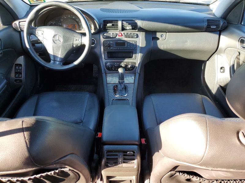 2004 Mercedes-benz C მანქანა იყიდება აუქციონზე, vin: WDBRF40J74F523961, აუქციონის ნომერი: 55415616
