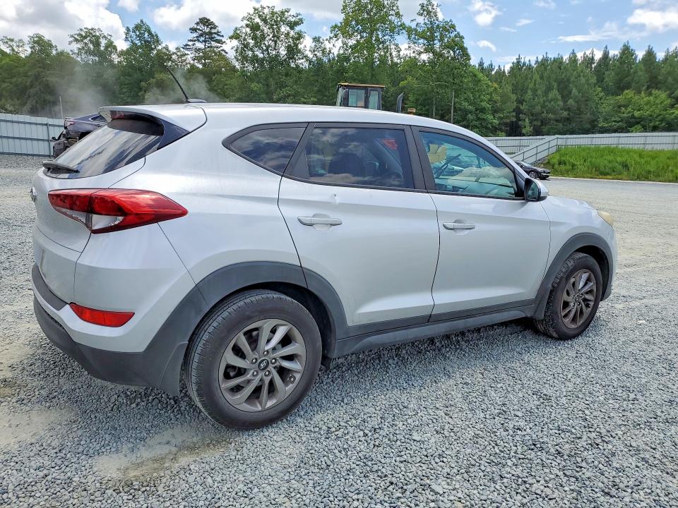 2016 Hyundai Tucson მანქანა იყიდება აუქციონზე, vin: KM8J23A42GU161644, აუქციონის ნომერი: 57995776