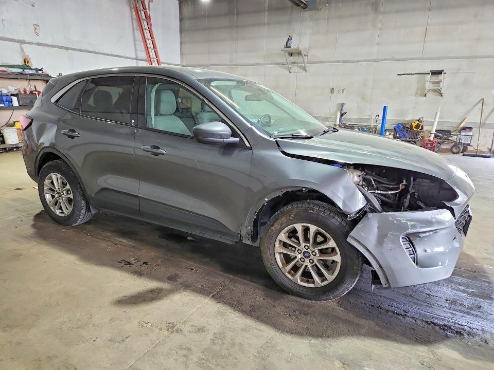 Продажа на аукционе авто 2022 Ford Escape, vin: 1FMCU9G63NUA35935, номер лота: 55388356