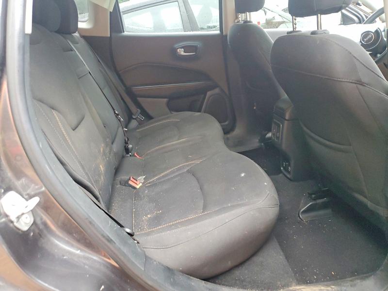 57602046 :رقم المزاد ، 3C4NJCAB8KT614076 vin ، 2019 Jeep Compass مزاد بيع