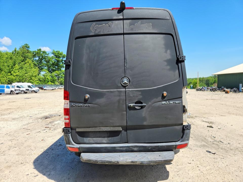 Продажа на аукционе авто 2013 Mercedes Benz Sprinter, vin: WD3PF0CC7D5739436, номер лота: 55794816