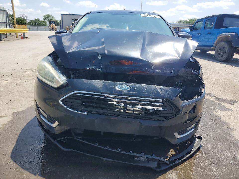 59288226 :رقم المزاد ، 1FADP3N2XGL286110 vin ، 2016 Ford Focus مزاد بيع