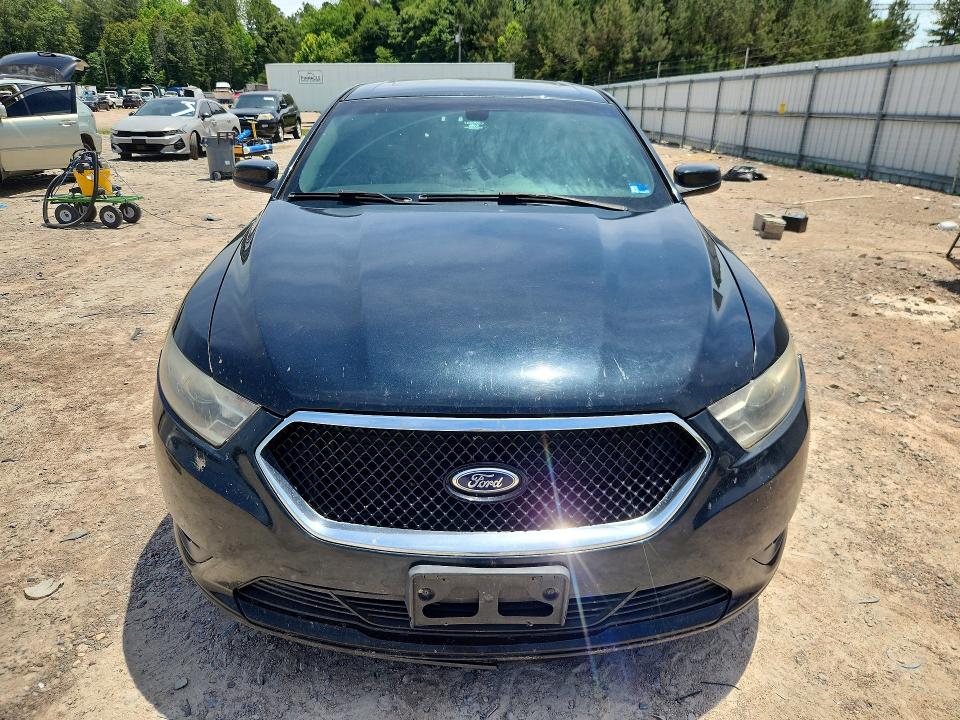2014 Ford Taurus მანქანა იყიდება აუქციონზე, vin: 1FAHP2E83EG143957, აუქციონის ნომერი: 56177156