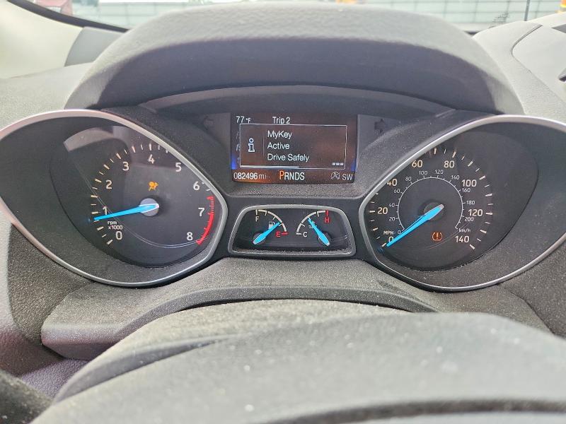 2017 Ford Escape მანქანა იყიდება აუქციონზე, vin: 1FMCU9G96HUC74703, აუქციონის ნომერი: 57317646