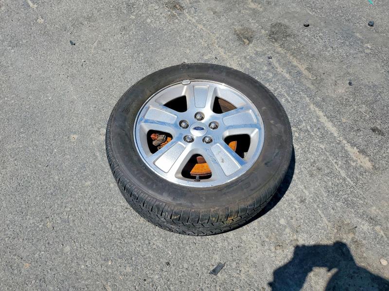 2007 Ford Crown Victoria მანქანა იყიდება აუქციონზე, vin: 2FAHP74VX7X153869, აუქციონის ნომერი: 57357066