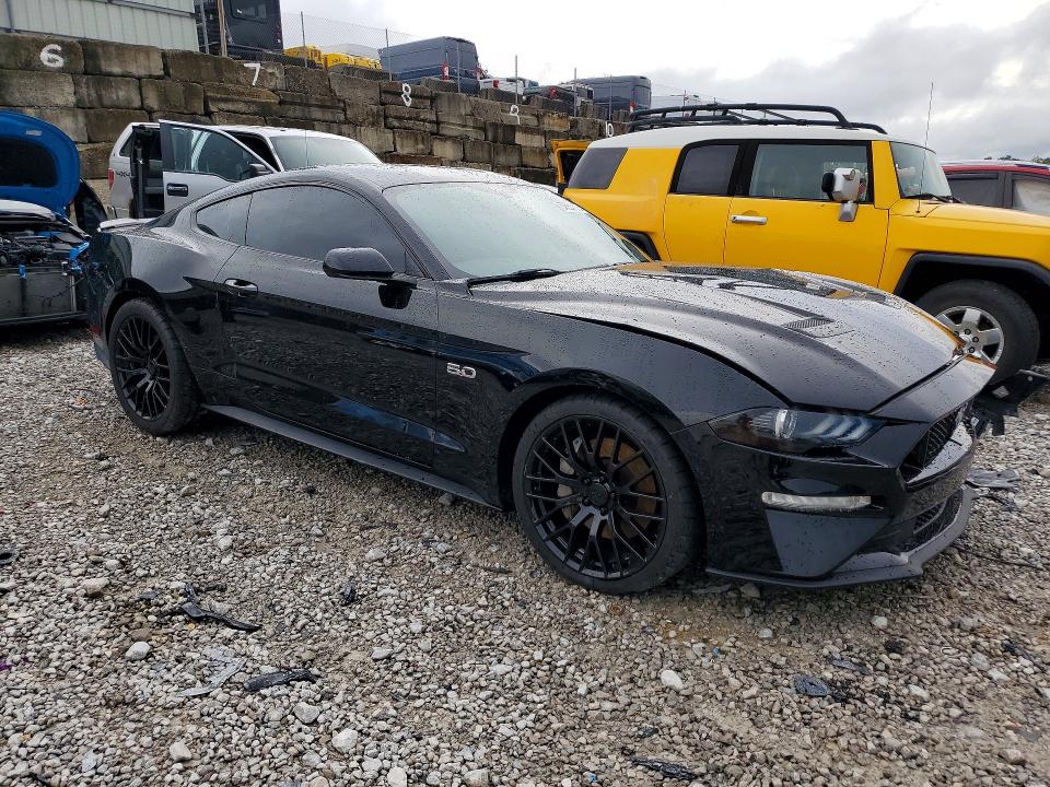 Продажа на аукционе авто 2018 Ford Mustang, vin: 1FA6P8CF6J5113160, номер лота: 57864176