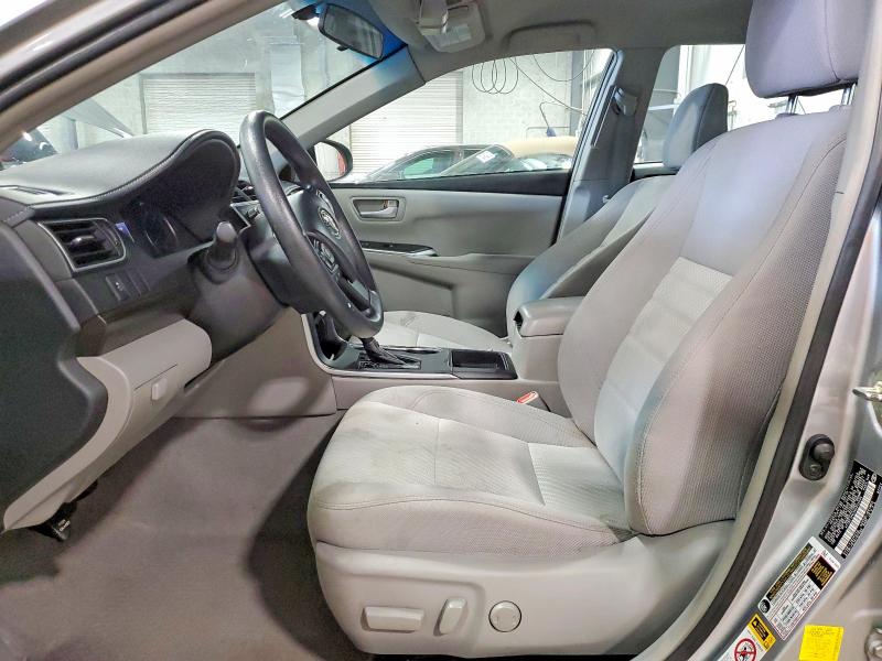 55877856 :رقم المزاد ، 4T1BF1FK1HU312494 vin ، 2017 Toyota Camry مزاد بيع