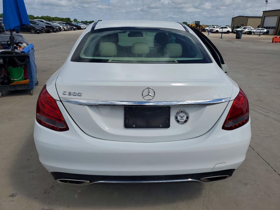 2016 Mercedes-benz C მანქანა იყიდება აუქციონზე, vin: 55SWF4JB5GU146212, აუქციონის ნომერი: 56873246
