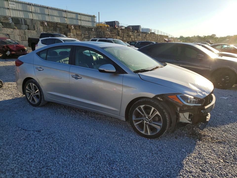 2017 Hyundai Elantra მანქანა იყიდება აუქციონზე, vin: KMHD84LF6HU267029, აუქციონის ნომერი: 55649516