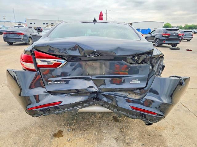 55848536 :رقم المزاد ، 3FA6P0HDXLR247520 vin ، 2020 Ford Fusion مزاد بيع