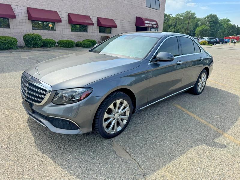 2017 Mercedes-benz E მანქანა იყიდება აუქციონზე, vin: WDDZF4JB9HA118251, აუქციონის ნომერი: 56869026