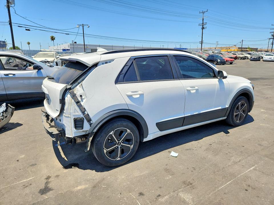 2025 Kia Niro მანქანა იყიდება აუქციონზე, vin: KNDCP3LE4S5237453, აუქციონის ნომერი: 57043926