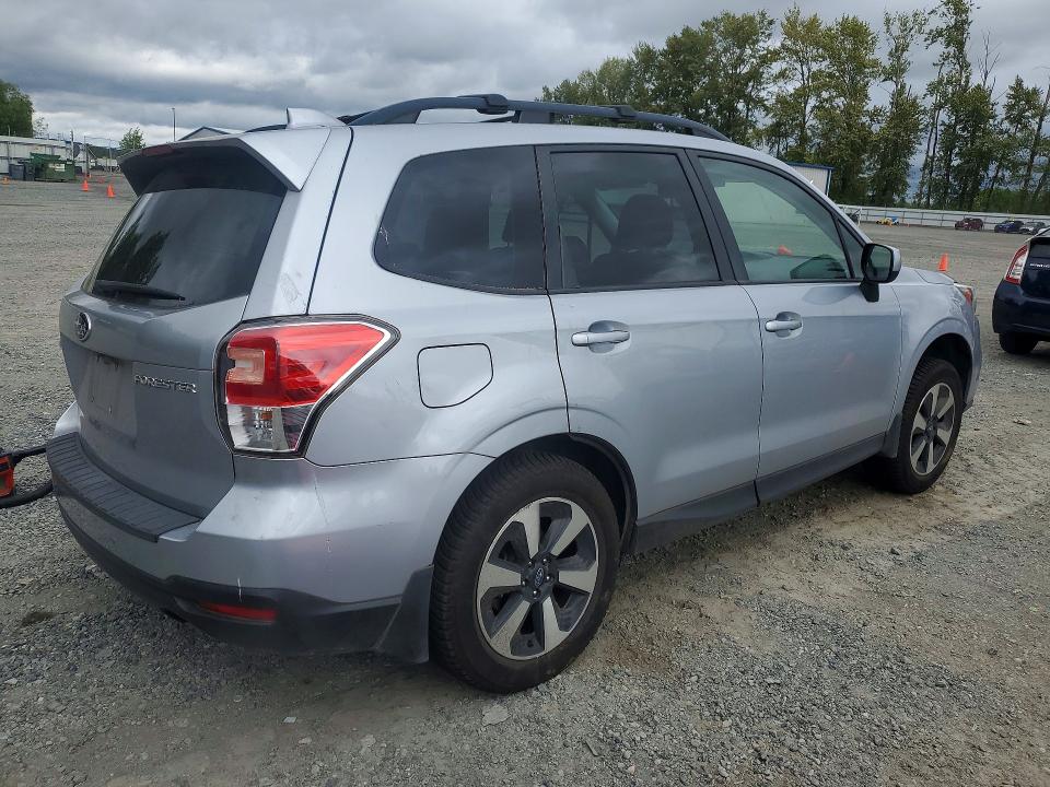 59173476 :رقم المزاد ، JF2SJAEC3JH535780 vin ، 2018 Subaru Forester مزاد بيع