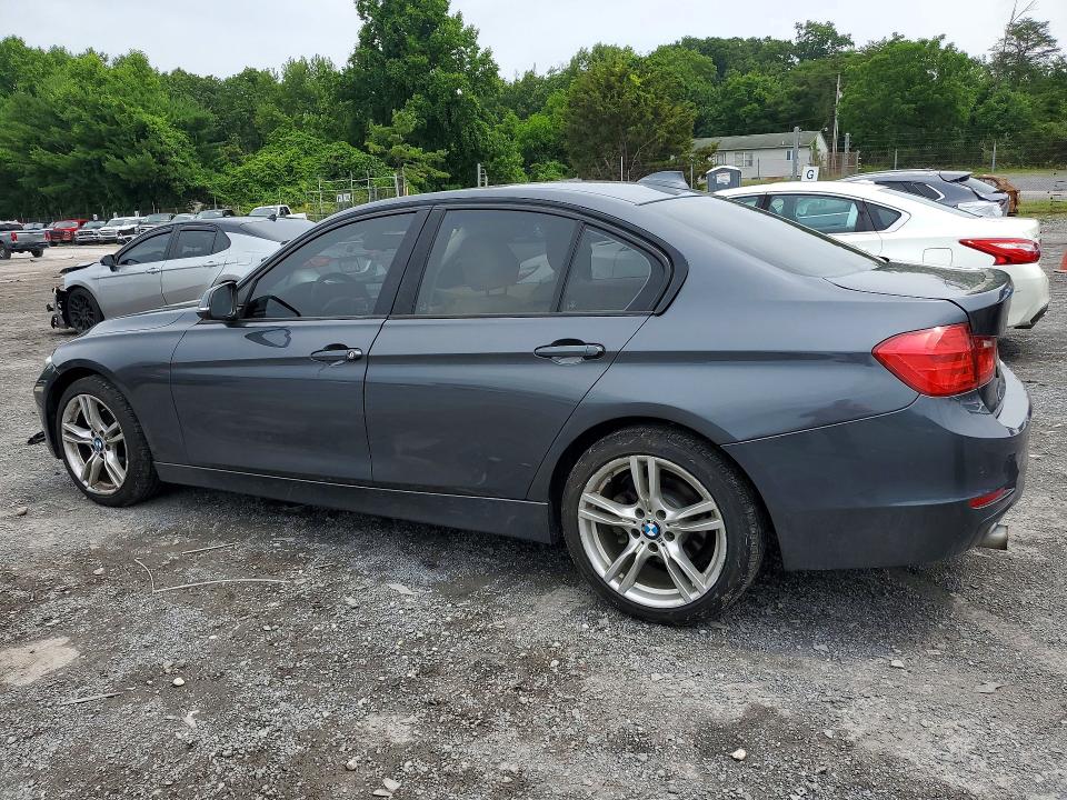 2015 Bmw 320 მანქანა იყიდება აუქციონზე, vin: WBA3C3G51FNS75621, აუქციონის ნომერი: 58829856