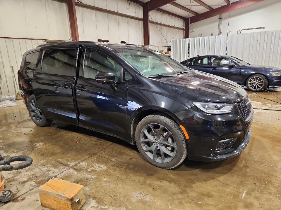 Продаж на аукціоні авто 2022 Chrysler Pacifica, vin: 2C4RC3BG5NR238417, номер лоту: 57051296