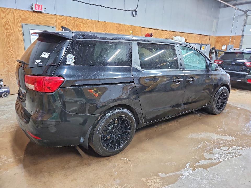 Продажа на аукционе авто 2018 Kia Sedona, vin: KNDMB5C12J6407099, номер лота: 57828076