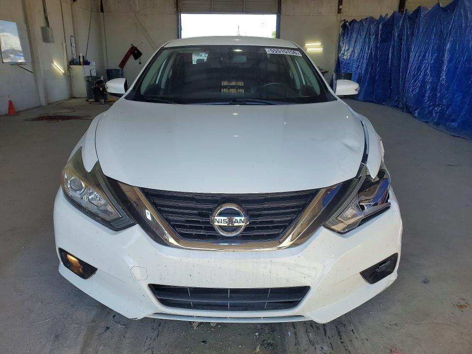 55515156 :رقم المزاد ، 1N4AL3AP4JC151521 vin ، 2018 Nissan Altima مزاد بيع
