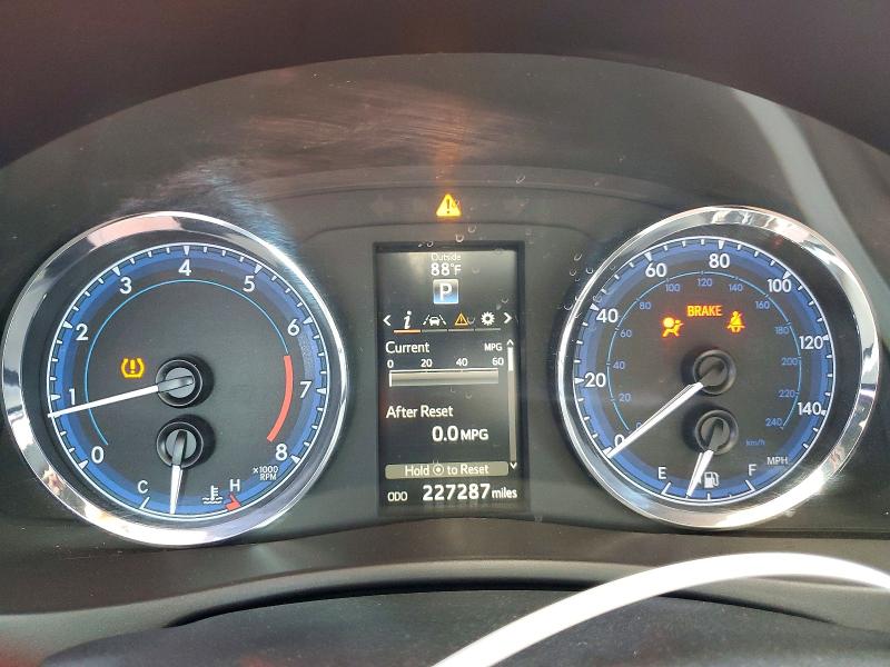 2017 Toyota Corolla მანქანა იყიდება აუქციონზე, vin: 5YFBURHE1HP644691, აუქციონის ნომერი: 55771856