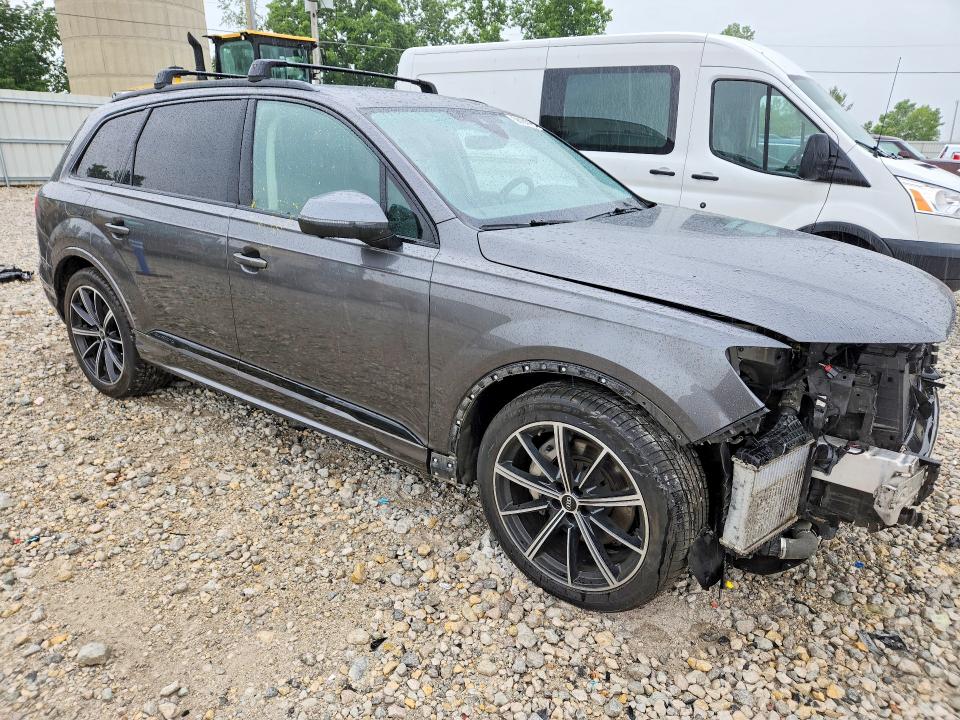 58104706 :رقم المزاد ، WA1VXAF78MD015544 vin ، 2021 Audi Q7 مزاد بيع