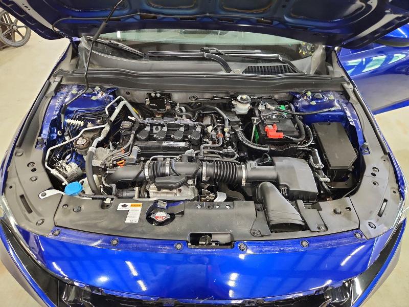 Продажа на аукционе авто 2018 Honda Accord, vin: 1HGCV1F33JA139705, номер лота: 55425046