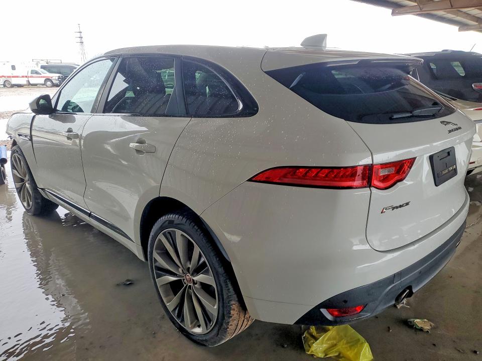 Продажа на аукционе авто 2019 Jaguar F-pace, vin: SADCL2GX3KA359394, номер лота: 57402546