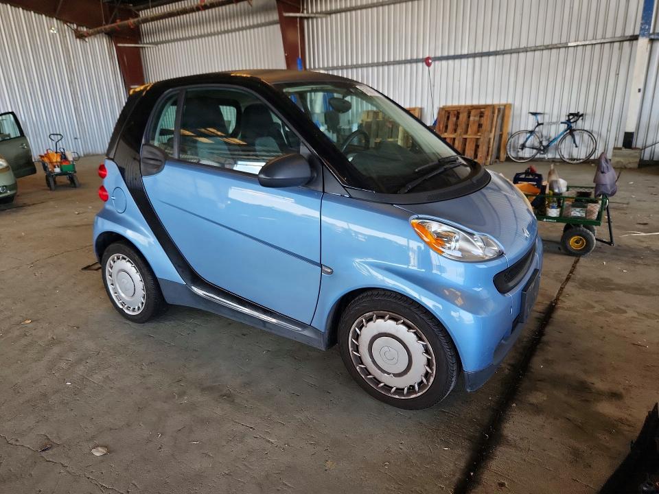 2011 Smart Fortwo მანქანა იყიდება აუქციონზე, vin: WMEEJ3BA3BK442371, აუქციონის ნომერი: 57627116