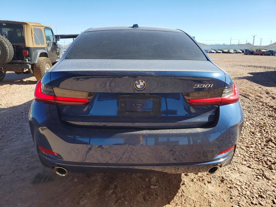 56517706 :رقم المزاد ، 3MW69FF04R8D87873 vin ، 2024 Bmw 330i مزاد بيع