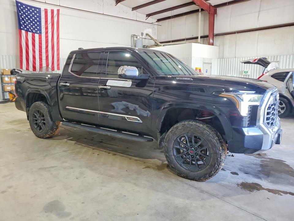 59117106 :رقم المزاد ، 5TFMC5DB6SX109798 vin ، 2025 Toyota Tundra مزاد بيع