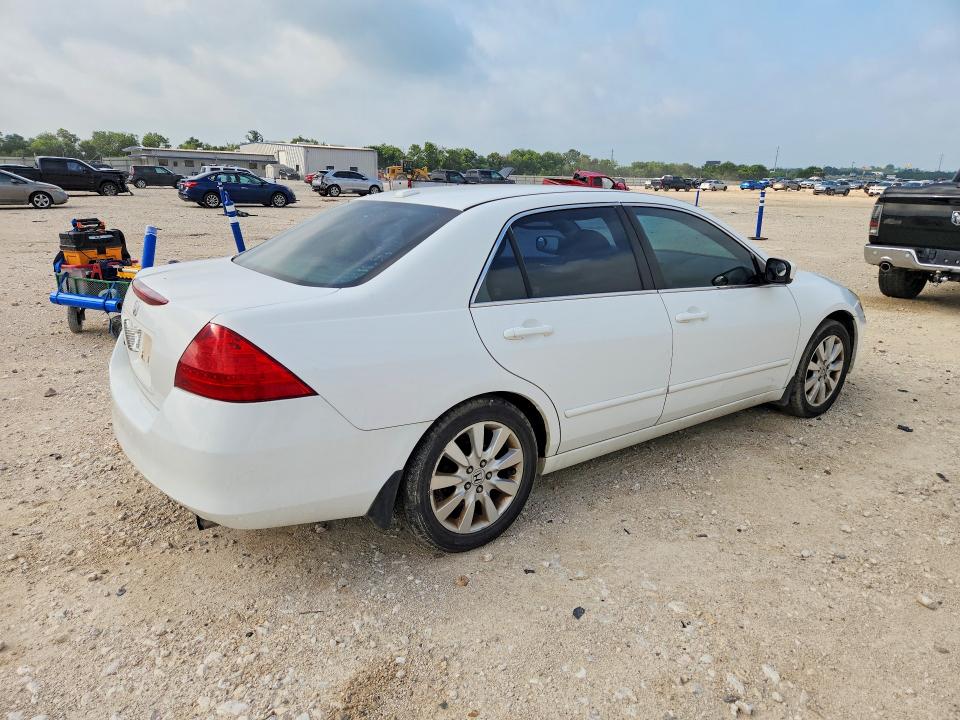 Продаж на аукціоні авто 2007 Honda Accord, vin: 1HGCM665X7A008961, номер лоту: 57885216