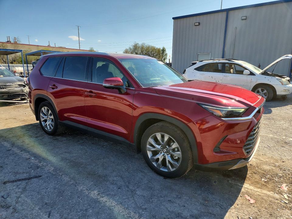 2025 Toyota Grand Highlander მანქანა იყიდება აუქციონზე, vin: 5TDAAAA52SS033017, აუქციონის ნომერი: 57239926