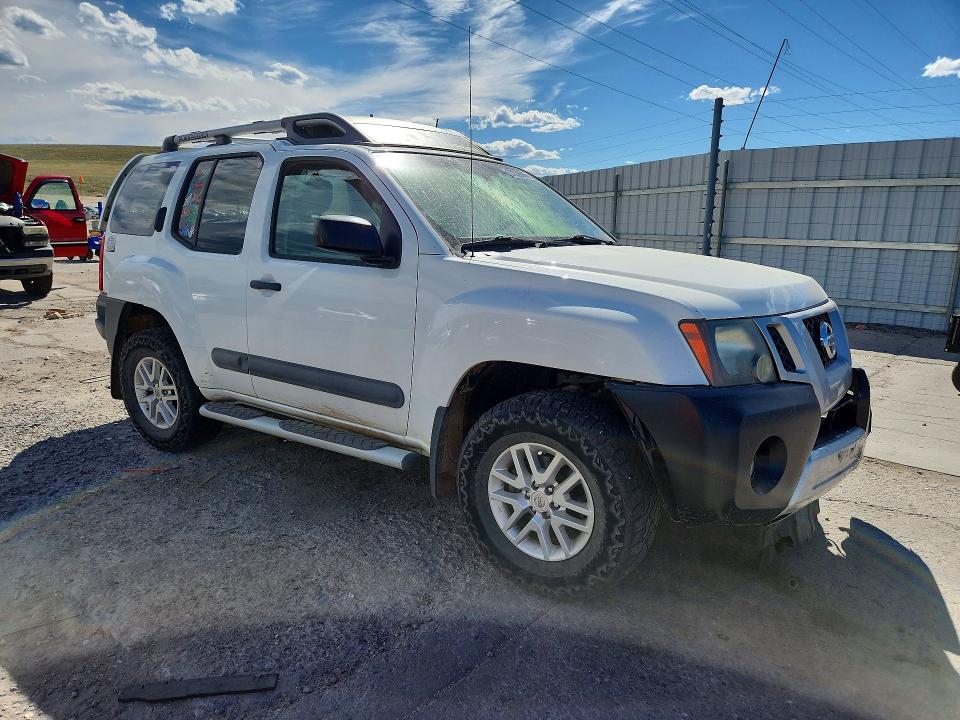 2015 Nissan Xterra მანქანა იყიდება აუქციონზე, vin: 5N1AN0NW2FN655125, აუქციონის ნომერი: 57239666