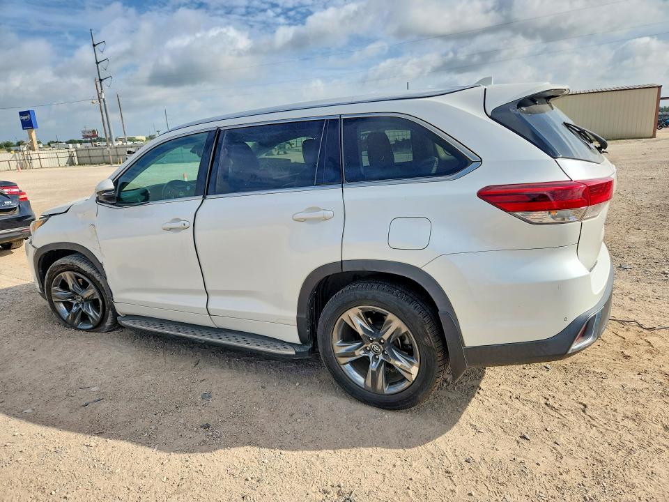 2017 Toyota Highlander მანქანა იყიდება აუქციონზე, vin: 5TDYZRFH2HS207346, აუქციონის ნომერი: 58710626