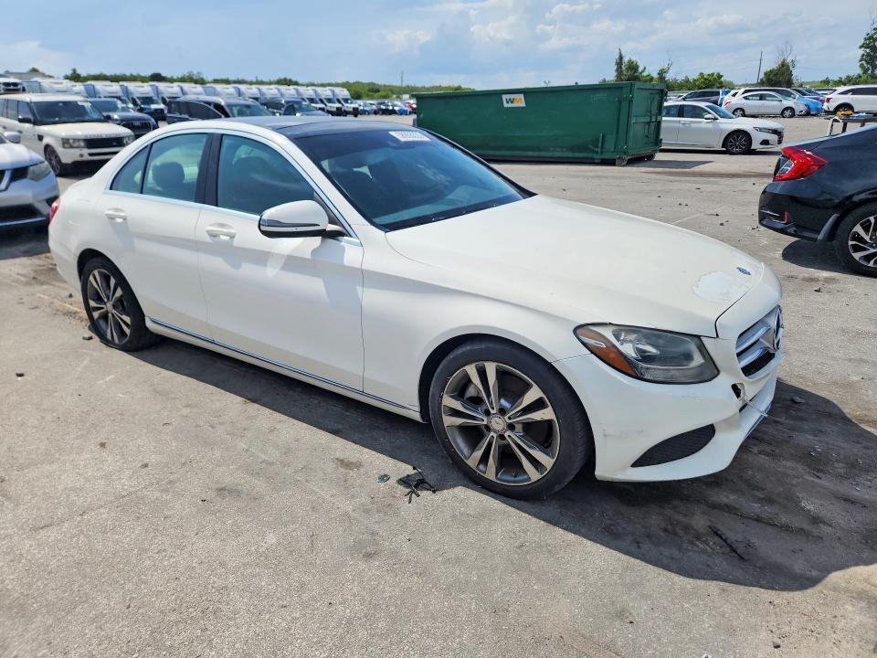 2017 Mercedes-benz C მანქანა იყიდება აუქციონზე, vin: WDDWF4JB9HR252777, აუქციონის ნომერი: 58955226