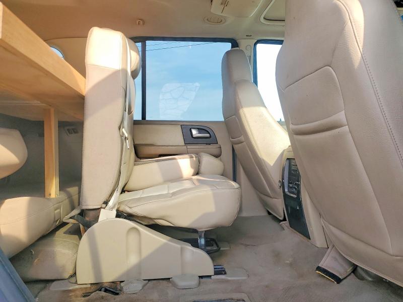 2003 Ford Expedition მანქანა იყიდება აუქციონზე, vin: 1FMFU17L63LB06701, აუქციონის ნომერი: 55735536