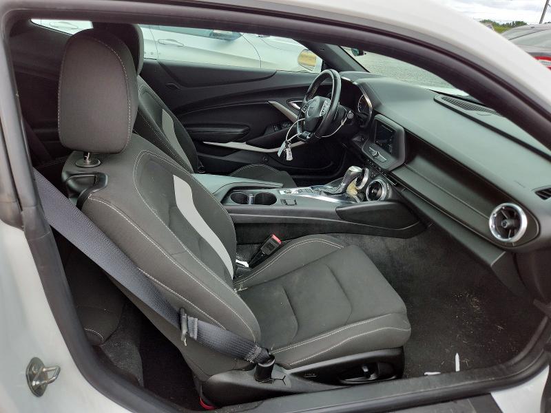 57632976 :رقم المزاد ، 1G1FB1RX0K0121486 vin ، 2019 Chevrolet Camaro مزاد بيع