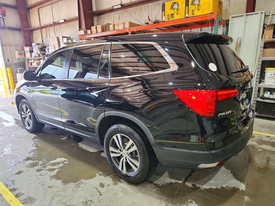 Продажа на аукционе авто 2018 Honda Pilot, vin: 5FNYF6H58JB023954, номер лота: 57243596