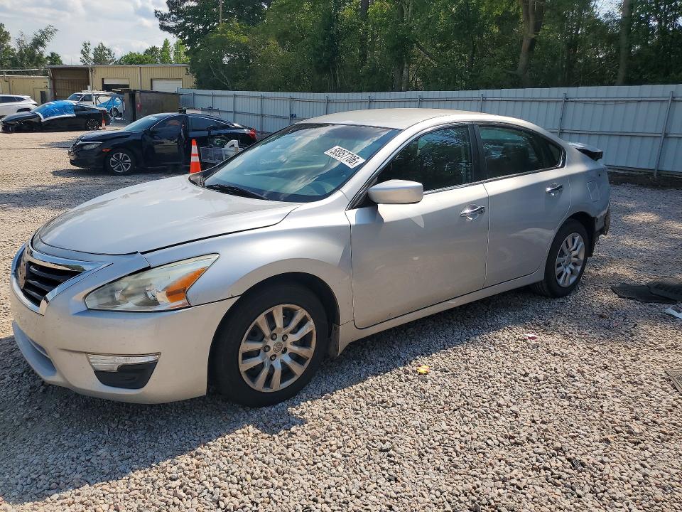 Auction sale of the 2015 Nissan Altima, vin: 1N4AL3APXFC220056, lot number: 58957706